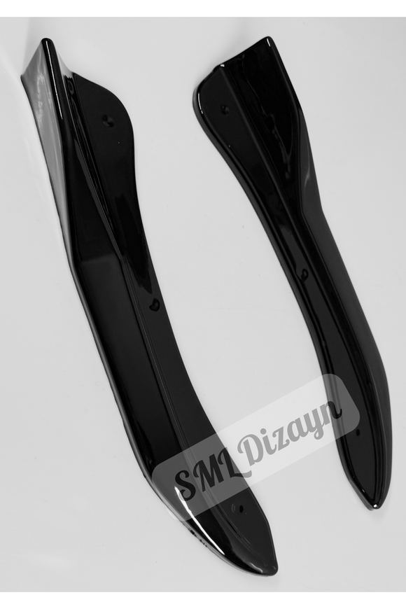 Upgrade your BMW G20 Pre-LCI M Sport (2019-2021) with Piano Black Rear Bumper Side Flaps. Flexible ABS plastic, glossy finish, secure screw & tape fitment!
