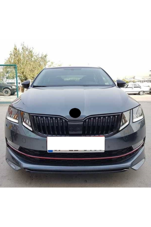 2018-2019-2020 skoda octavia ön ek tampon karlık lip