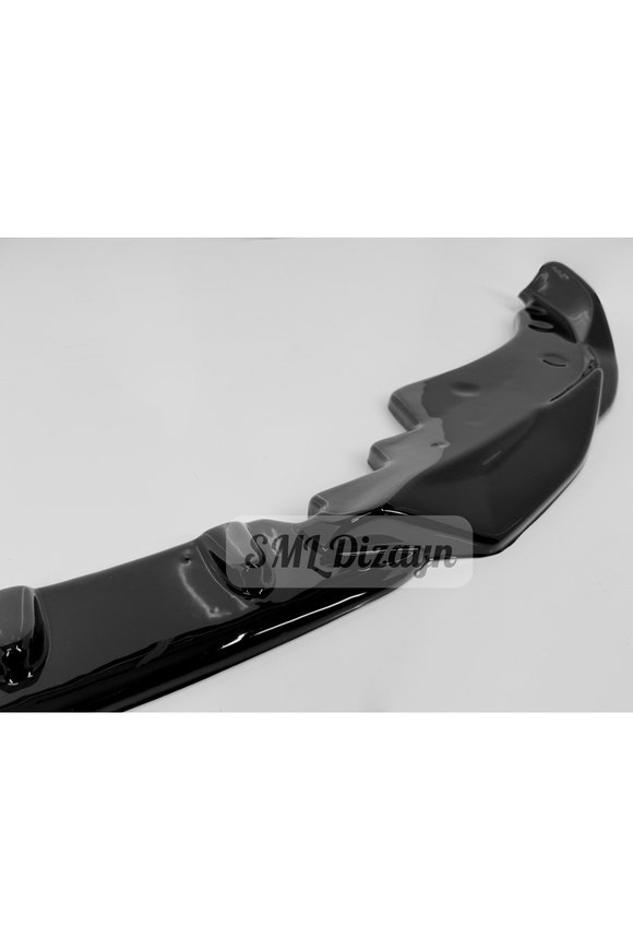 BMW-4-Serisi-G22-G23-Icin-En-Iyi-5-Dis-Aksesuar:-Piano-Black-On-Lip-Incelemesi