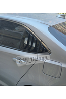 Toyota Corolla E210 Sedan (2019-2026) Arka Kelebek Cam Vizor Seti – Piano Black Plastik 4 Parca