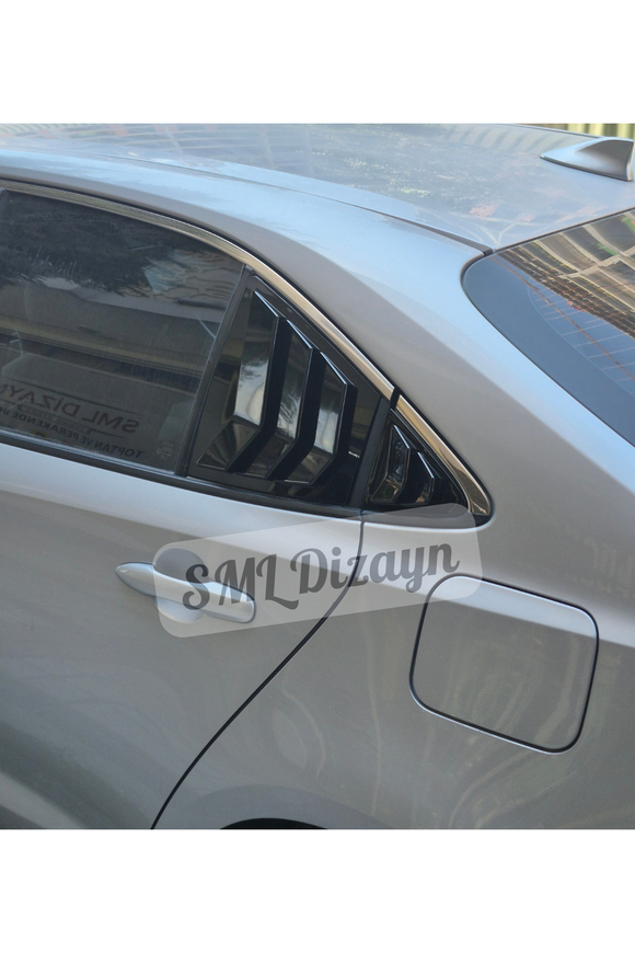Toyota Corolla E210 Sedan (2019-2026) Arka Kelebek Cam Vizor Seti – Piano Black Plastik 4 Parca