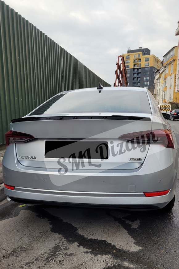 Skoda Octavia Mk4 Kasa Bagaj Üstü Spoiler Çıta