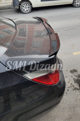 bmw e60 bagaj üstü yarasa spoiler spoyler