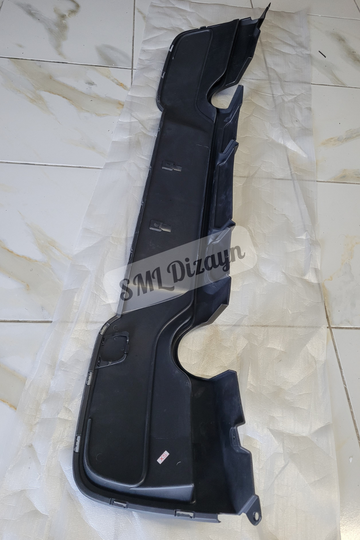 2011-2012-2013-2014 bmw f20 m sport difüzör difizör sağ sol tek çıkış difrizör