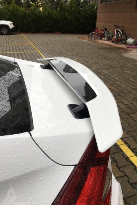 civic fc5 bagaj üstü spoyler