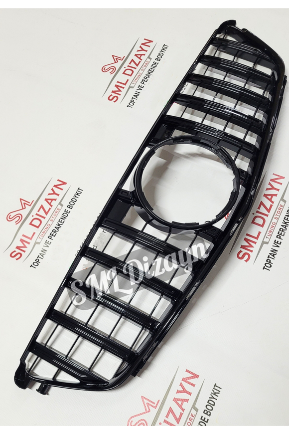 C Serisi W204 GTR Ön Panjur Böbrek Panamericana Parlak Siyah 2007-2014