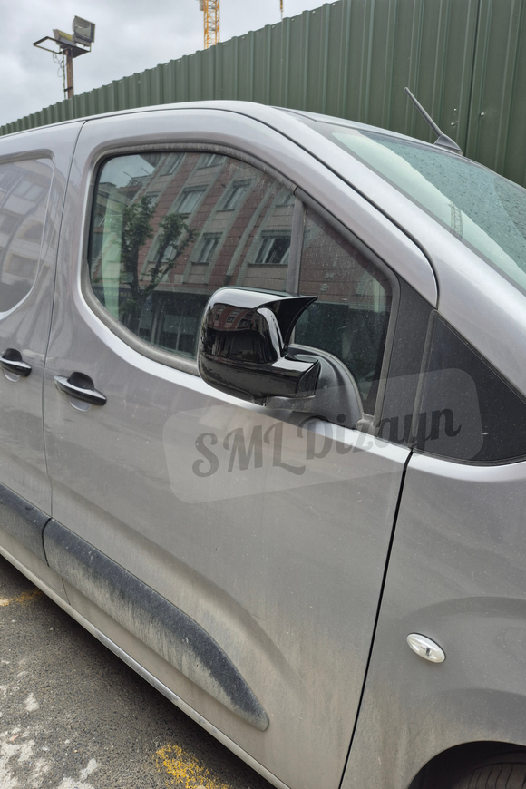 partner berlingo yarasa ayna kapağı