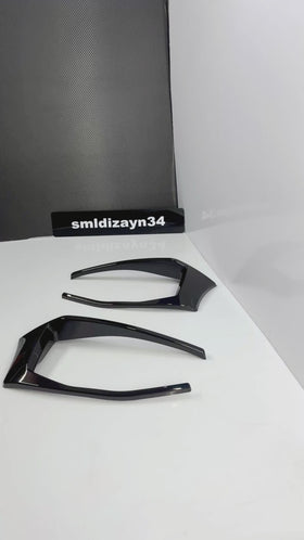 VW Golf 7 Uyumlu Arka Tampon Vent Flap - Piano Black Parlak Siyah Arka Sis/Reflektör Çerçevesi Sağ-Sol Set (2012-2016)