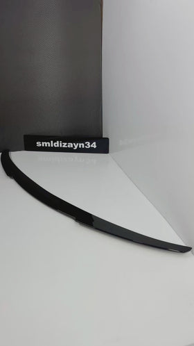 BMW G26 Uyumlu M4 Spoiler - 4 Serisi Gran Coupe Parlak Siyah ABS Plastik Bagaj Üstü Spoyler Çıta (2021-2026)