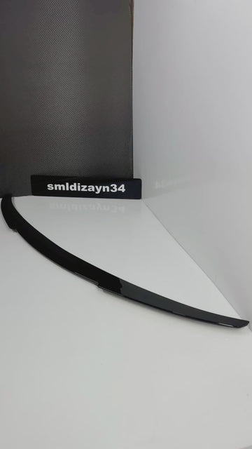BMW G26 Uyumlu M4 Spoiler - 4 Serisi Gran Coupe Parlak Siyah ABS Plastik Bagaj Üstü Spoyler Çıta (2021-2026)