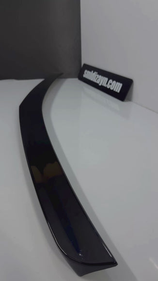 Mercedes W212 (2009-2016) AMG Stil Bagaj Üstü Spoiler - Piano Black Plastik