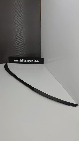 BMW G22 Uyumlu M4 Spoiler - 4 Serisi Coupe Parlak Siyah ABS Plastik Yarasa Stil Bagaj Üstü Spoyler Çıta (2021-2026)