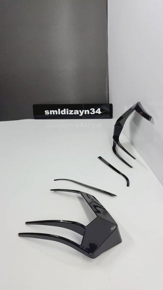 VW Golf 7.5 Uyumlu Arka Stop Çerçevesi - Piano Black Parlak Siyah Stop Üstü Kaplama Vent Flap (2017-2020)