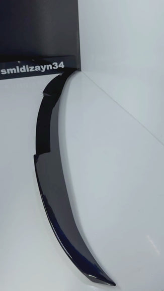 BMW E60 Yarasa Spoiler Parlak Siyah (2003-2010) Plastik
