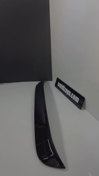 Mercedes W205 Cam Üstü Spoiler (2015-2021 Sedan uyumlu) Parlak Siyah