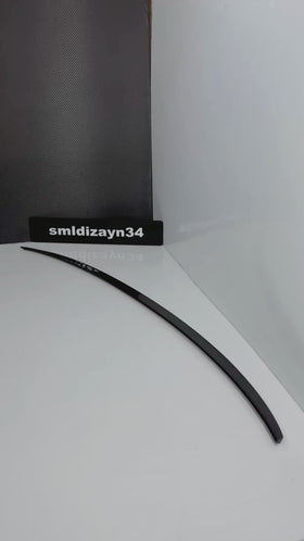 Audi A3 8Y Sedan Uyumlu Spoiler - Parlak Siyah ABS Plastik İnce Sportif Tasarım Bagaj Üstü Spoyler Çıta (2021-2026)