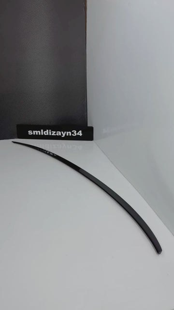 Audi A3 8Y Sedan Uyumlu Spoiler - Parlak Siyah ABS Plastik İnce Sportif Tasarım Bagaj Üstü Spoyler Çıta (2021-2026)