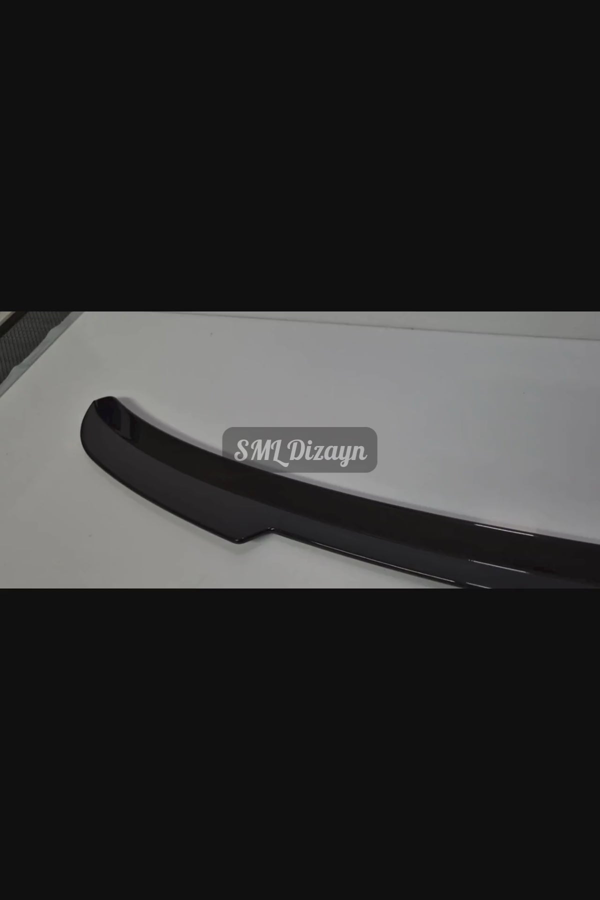 clio 5 spoiler