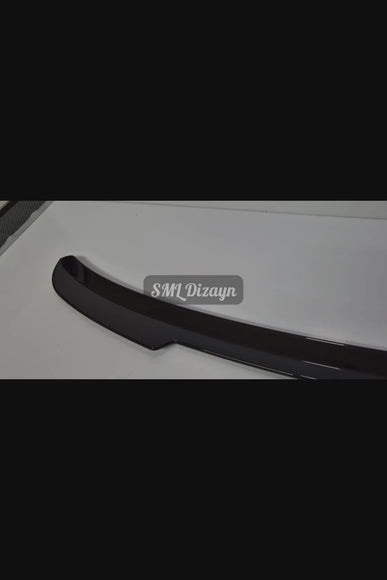 clio 5 spoiler