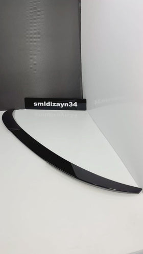 BMW F44 Uyumlu Yarasa Spoiler - 2 Serisi Gran Coupe M4 Stil Parlak Siyah Plastik Bagaj Üstü Spoyler Çıta (2020-2026)