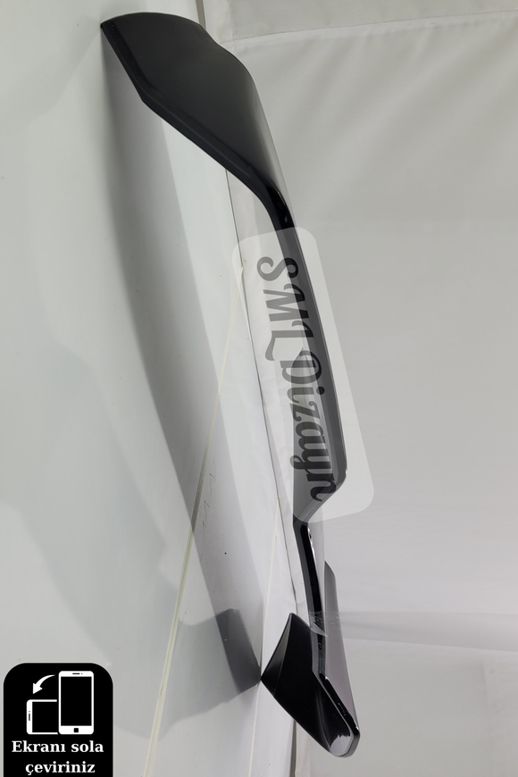 clio 4 rs bagaj üstü spoyleri