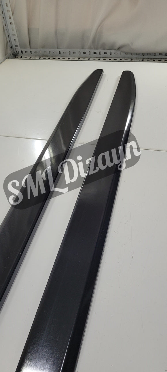 Universal Yan Marşpiyel Lipi Bıçak 190 cm Plastik Parlak Siyah