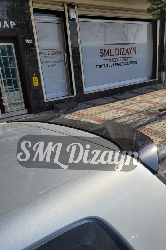 volkswagen golf 6 yarasa bagaj spoylır