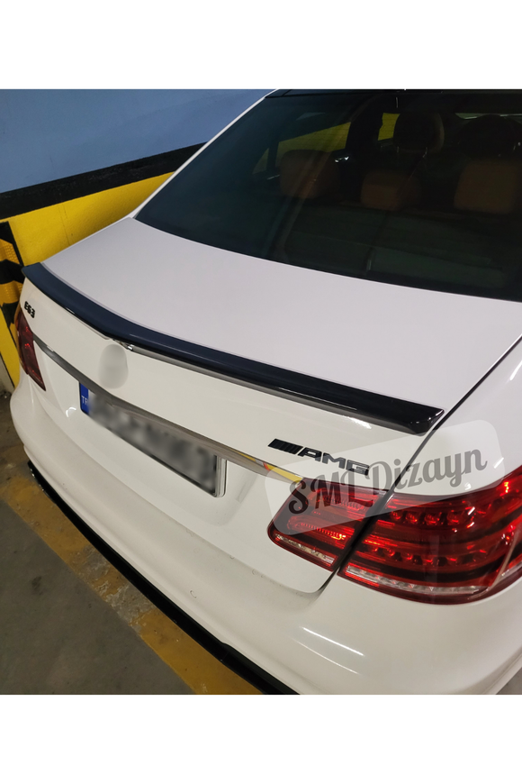 Rear Trunk Spoiler for Mercedes W212